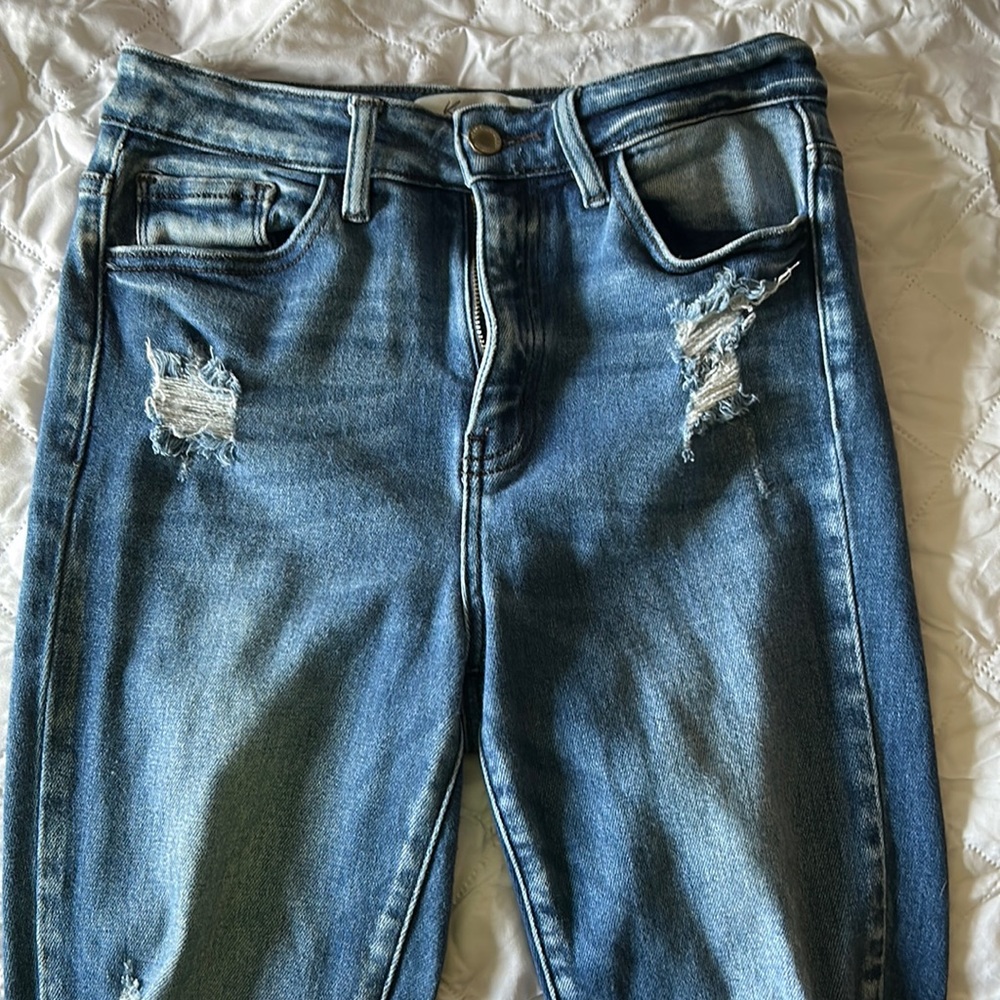 kancan light wash skinny jeans